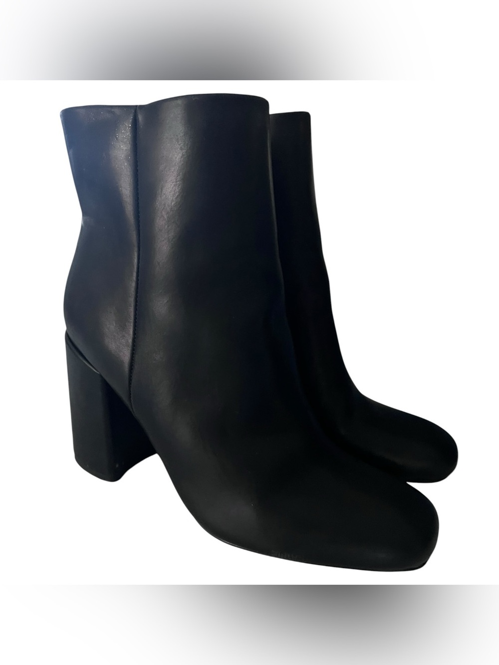 Madden Girl WHILE Black Ankle Booties Womens 8.5 Chunky Block Heel Minimalist